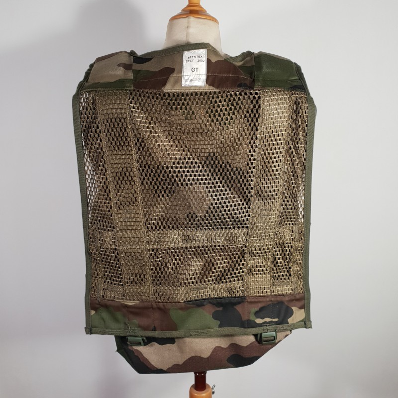 GILET D’ASSAUT FRANCAIS CAMOUFLAGE CENTRE EUROPE TAILLE GT FABRICATION SEYNTEX 2002